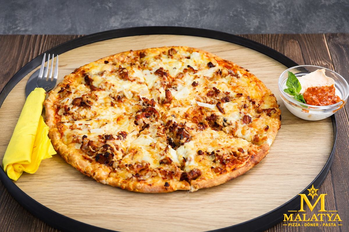 Pizza vom Blech von Malatya