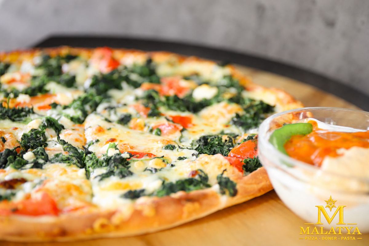 Pizza Spinat von Malatya